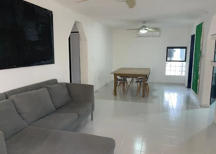 Deco 3 Downtown 3 Bed Apartment Cancun